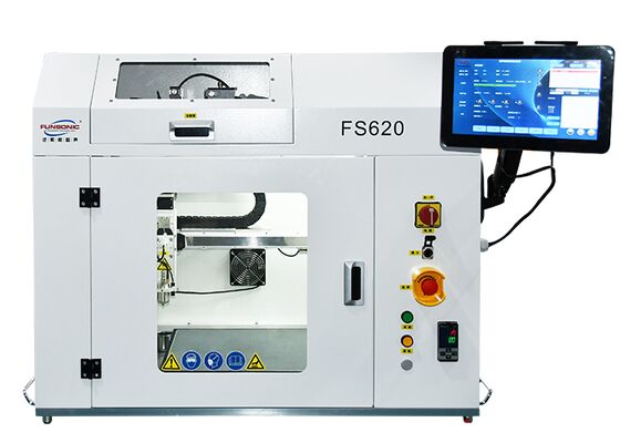 Machine de revêtement par pulvérisation à ultrasons avec 95% d'uniformité de pulvérisation 20-1200 ml/h Volume de pulvérisation et puissance maximale de 1-15 W