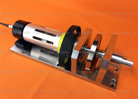 Machine à coudre ultrasonique longitudinale, vibration gravante en refief ultrasonique de machine pour le matériel plus épais spécial de TPU